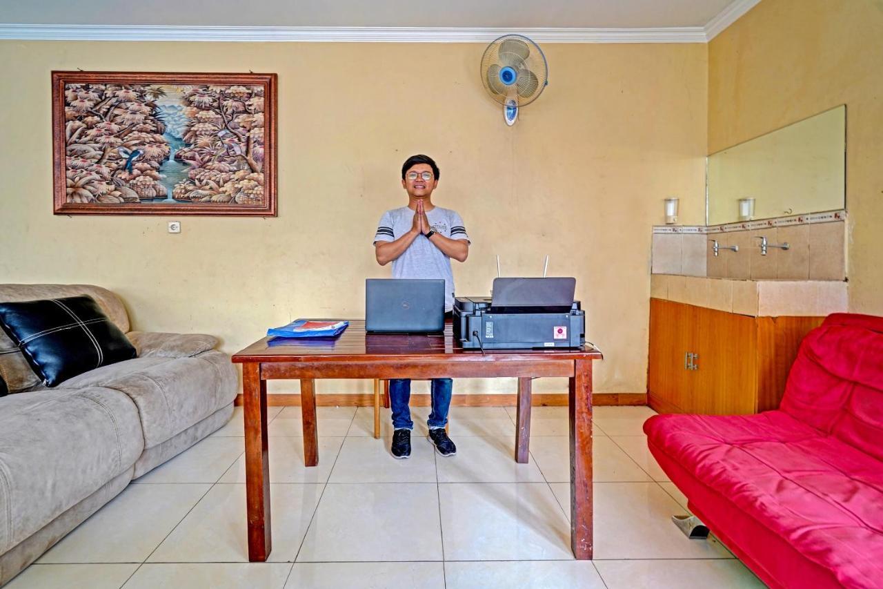 Oyo 91547 Graha Hermawan Syariah 2* Bandung