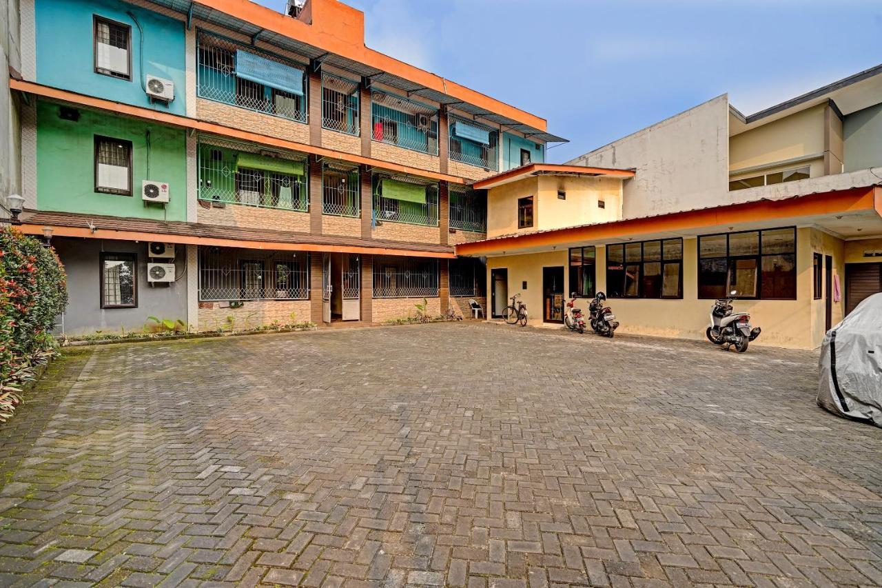 Hotel Oyo 91547 Graha Hermawan Syariah 2*